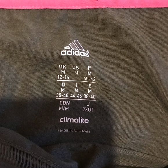 Adidas T-shirt - Picture 3 of 3